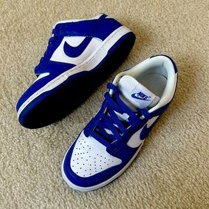 Kentucky blue Nike dunks size 5.5